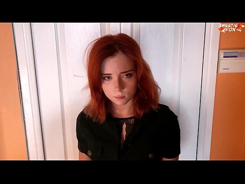 ❤️ Zaštitar kaznio zgodnu ženu zbog krađe - sperma u usta ☑ Jebeni video  kod nas ☑