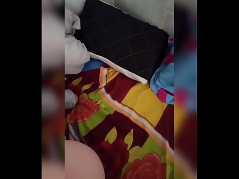 ❤️ Moja cimerica ostaje sama doma jer joj muž ide na odmor a ja koristim priliku da je pojebem i napunim joj dupe mlijekom ☑ Jebeni video  kod nas ☑